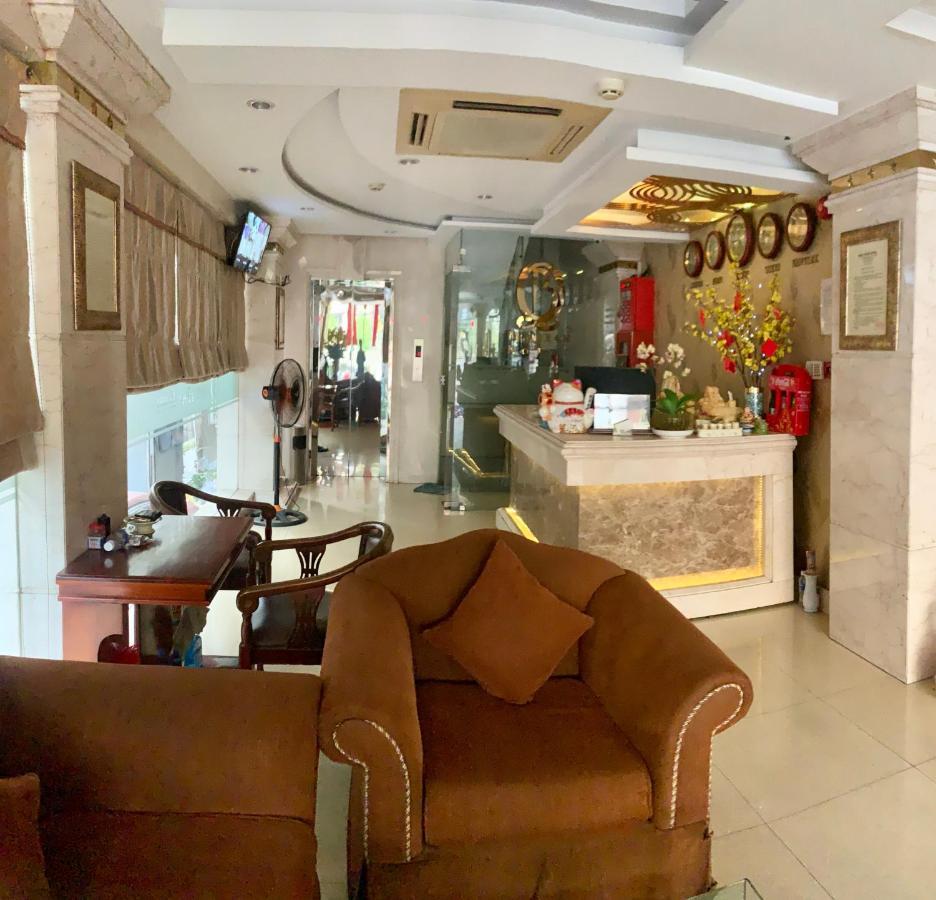Bao Tran Hotel Ho Chi Minh City Exterior photo
